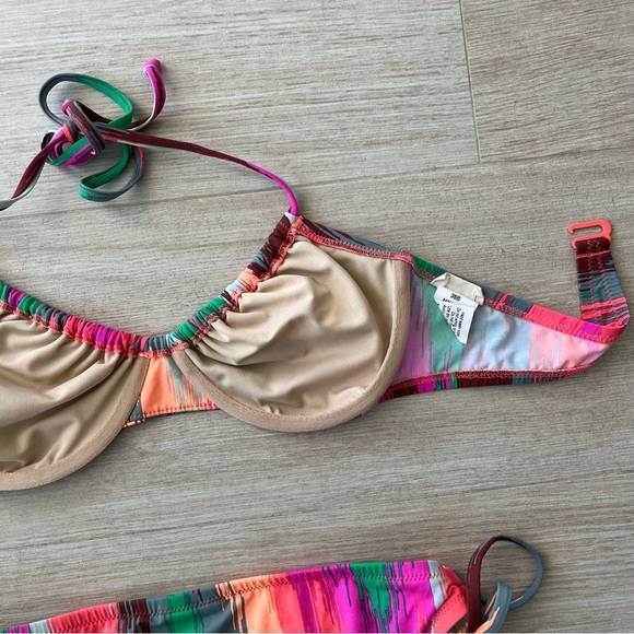 Madewell Electric Ikat Bikini set. Madewell J.Crew colorful bikini set. - Picture 6 of 10